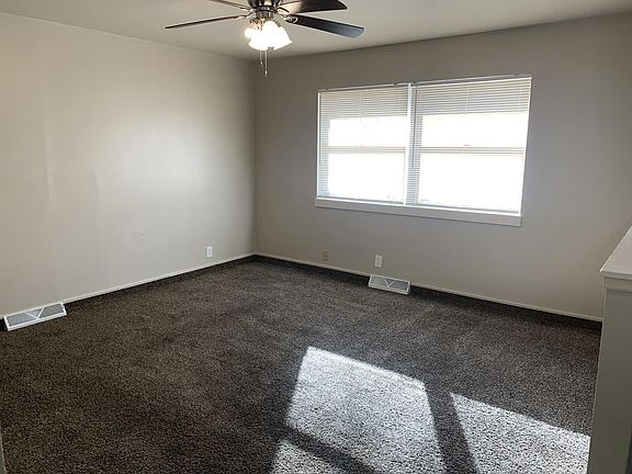 3rd image of 2414 W Savannah St