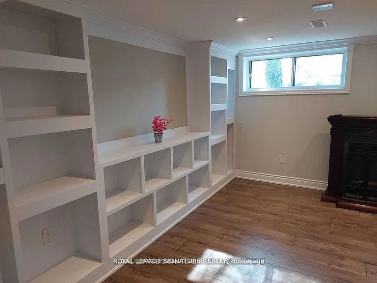 2587 Burslem Rd #BASEMENT — Photo 9