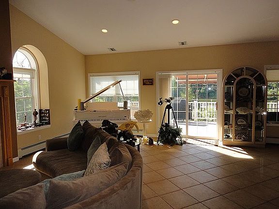 Bright, Airy & Private