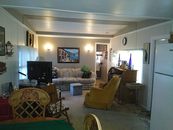 3rd image of 116 Oakhill Key Ct
