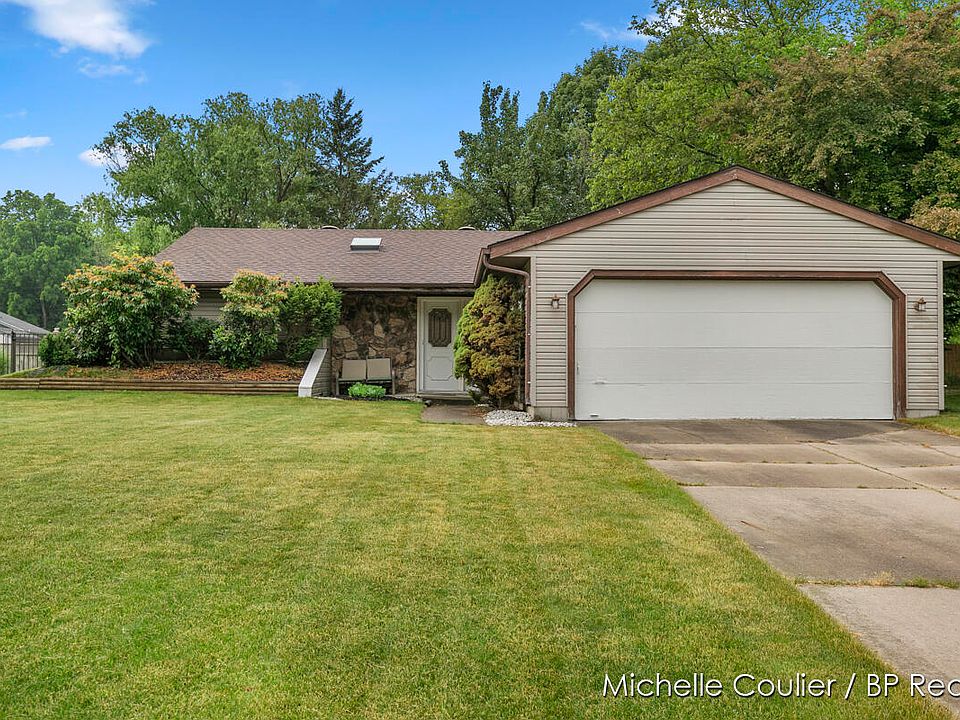 2386 Ancient Dr SW, Wyoming, MI 49519 Zillow