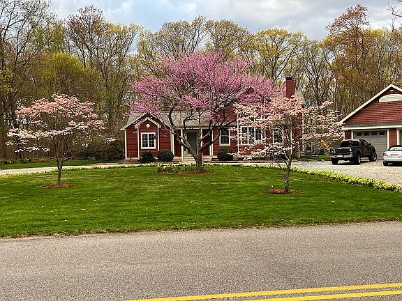 Amazing gardens throughout 