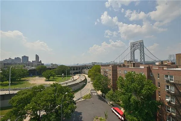 Sold by Fenwick Keats Real Estate | media 20
