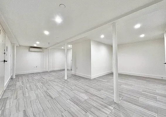 Rented by Reavis | media 18