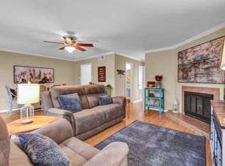 55 Chervil Cmn, Lake Jackson, TX 77566
