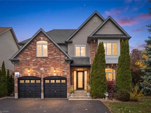 3 Truesdale Cres, Guelph, ON N1G 5K2