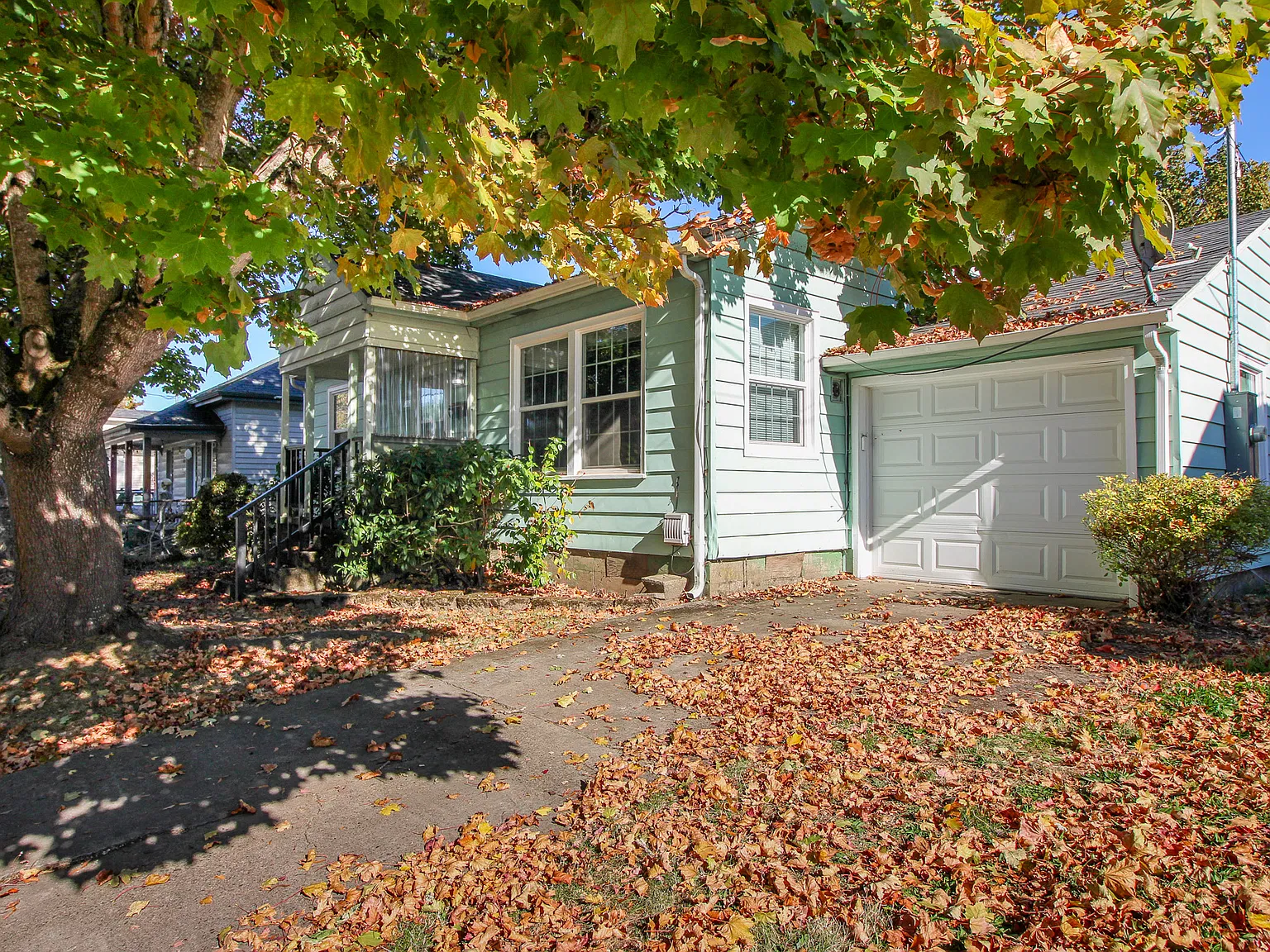 2 bed, 827 sqft, $1,775 — Photo 4