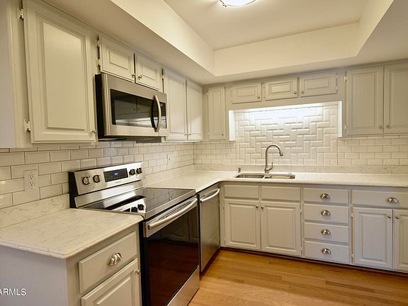 3rd image of 5122 N 31st Way Unit 234