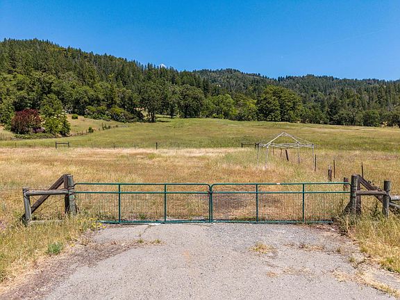 5th image of 45455 Highway 101