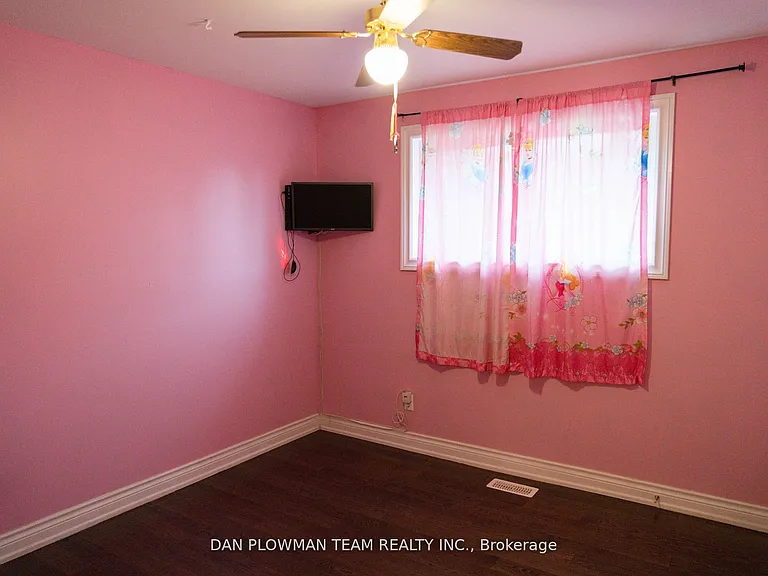 7 Berkham Rd — Photo 10