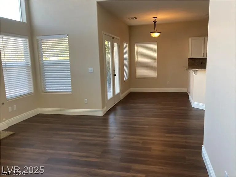 3120 Whispering Canyon Ct — Photo 19