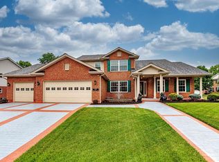 1015 Olde Station Ct, Fairfield, OH 45014