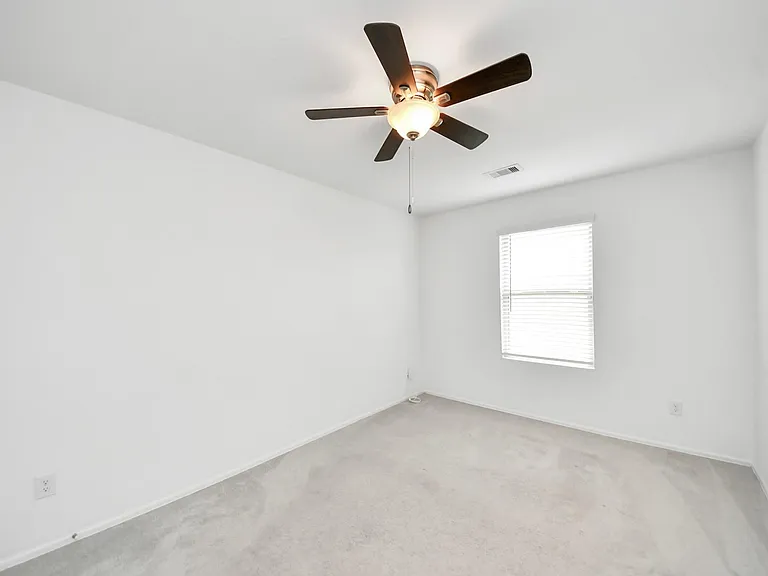 26915 Wilderye Cove Ln — Photo 25