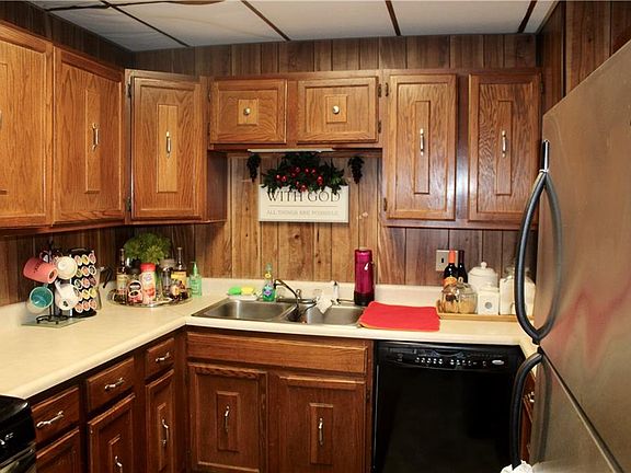 5th image of 112 Oakdale Ave