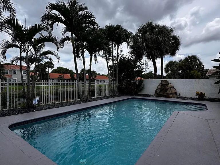 10302 Buena Ventura Dr — Photo 11