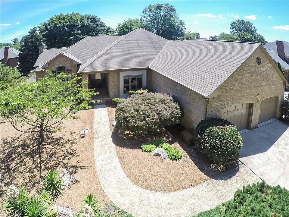 1st image of 2911 Crossfield Dr
