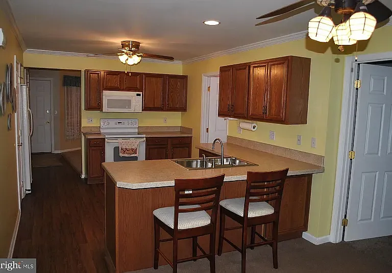 24 Mel Ron Ct — Photo 4