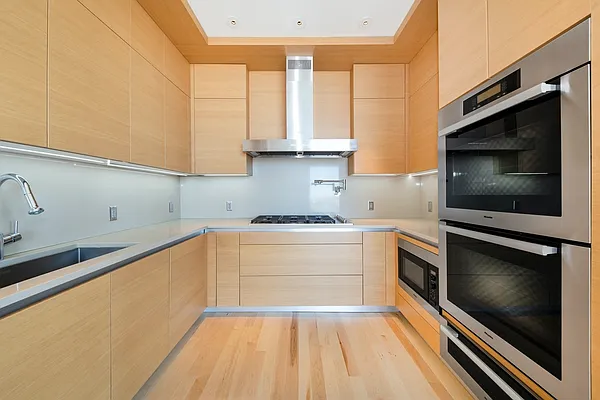 Rented by Forest City Ratner Companies | media 23