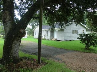806 Westview St #837, West Columbia, TX 77486