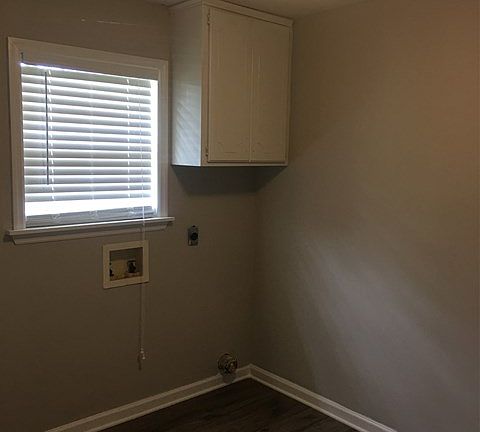 3rd image of 4404 Willow Wood Cir