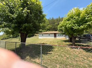(Undisclosed Address), Weaverville, NC 28787