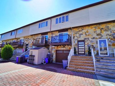 141 Cedar Grove Ct, Staten Island, NY, 10306