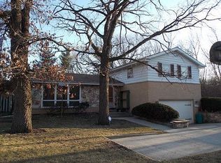 2123 W Steger Rd, Steger, IL 60475