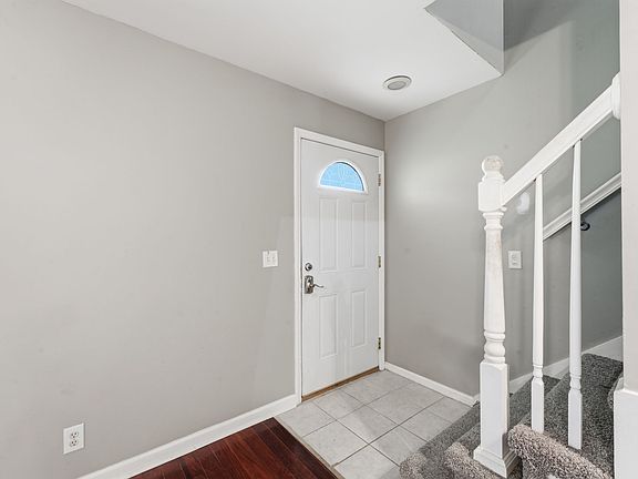 4th image of 776 Rack Ct