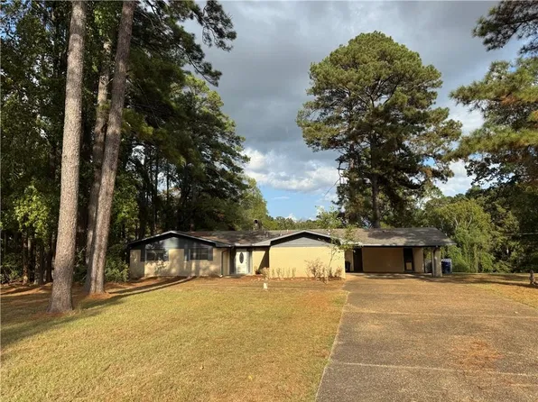 1527 Emanuel St, Natchitoches, LA 71457