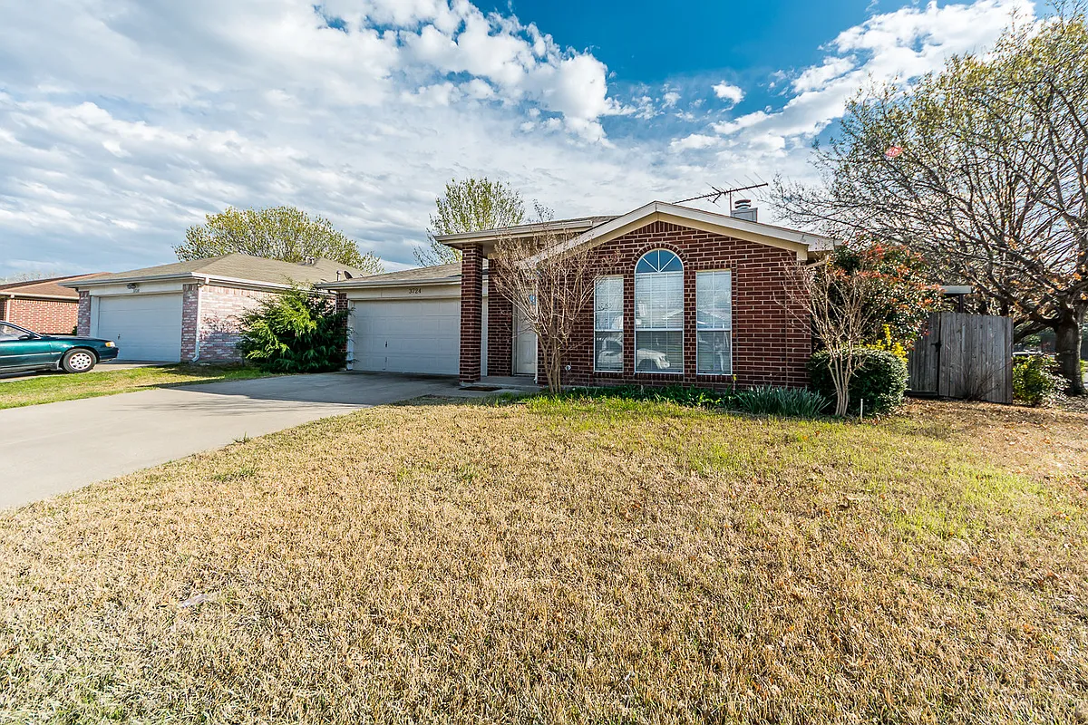 Building Photo - 3724 Chaddybrook Ln