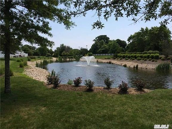 3rd image of Summerfield Ln