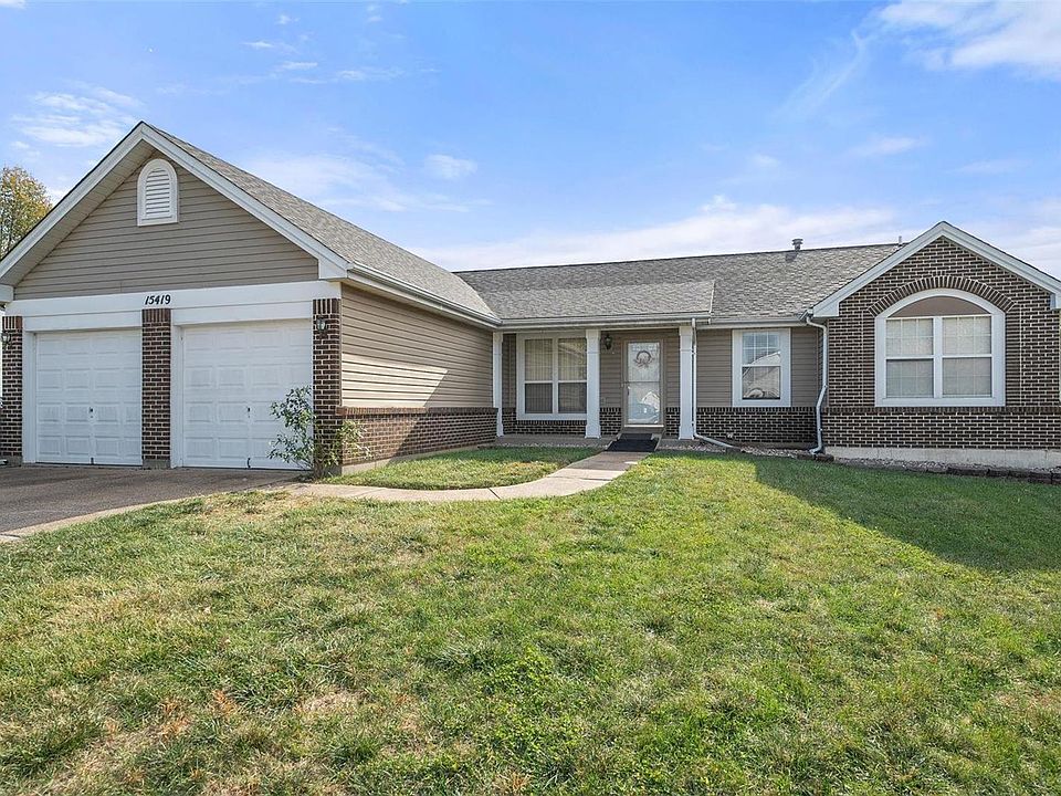 1st image of 15419 Bartlett Pear Dr