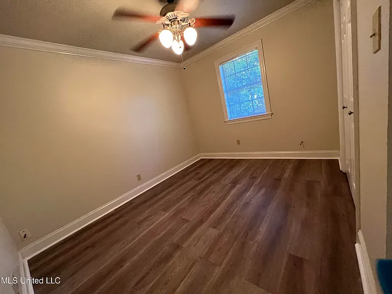 416 Jeff Davis Ave — Photo 7