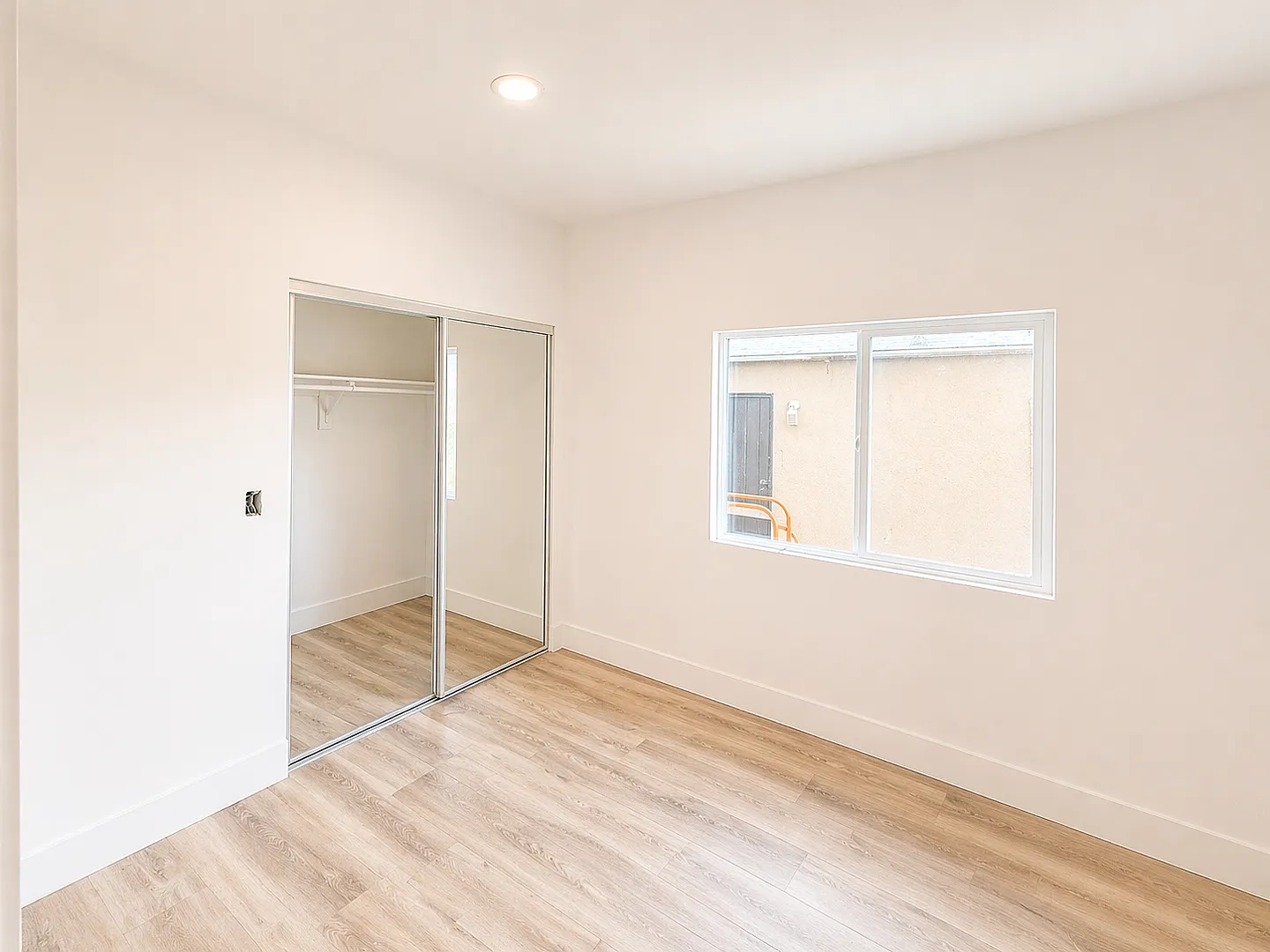2153 Balboa Ave — Photo 4