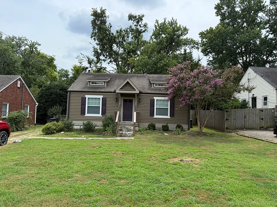 257 Sunrise Ave