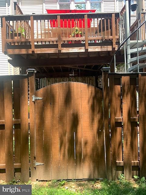1st image of 5636 Gresham Ln