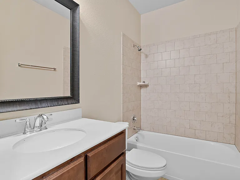 4213 Kiowa Dr — Photo 6