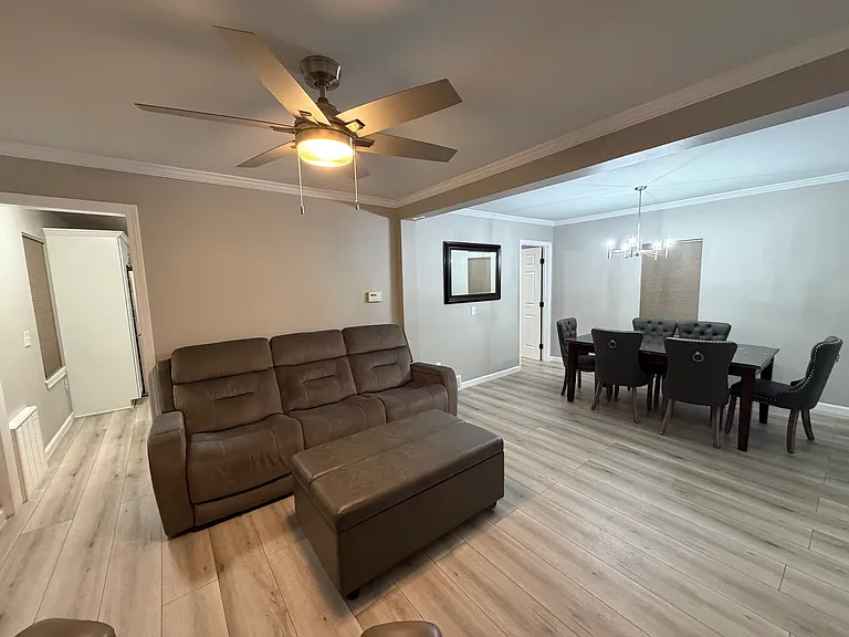 156 E Henrietta Rd — Photo 6