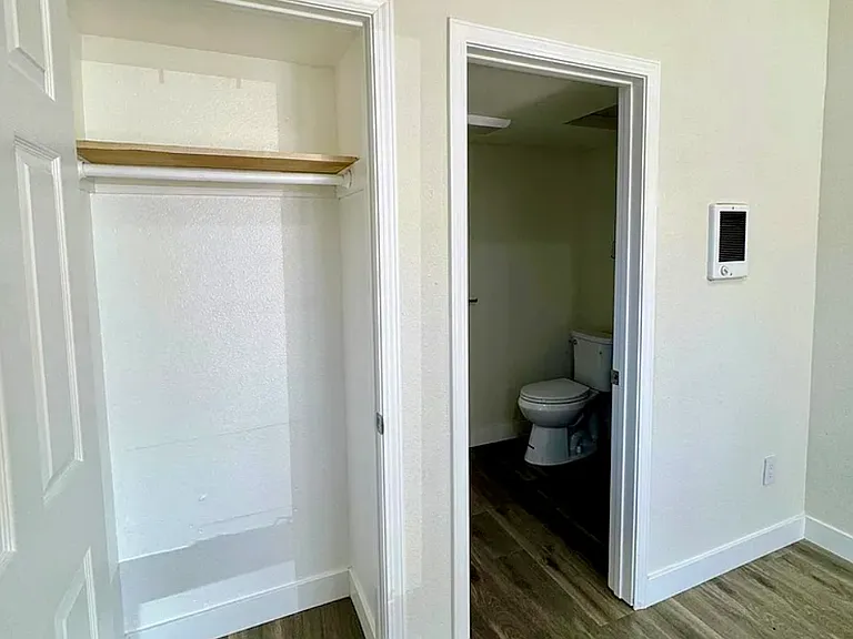 467 S Buena Vista Ave #15 — Photo 6