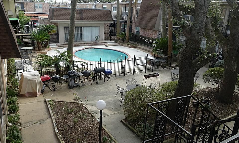 1st image of 5550 N Braeswood Blvd APT 151