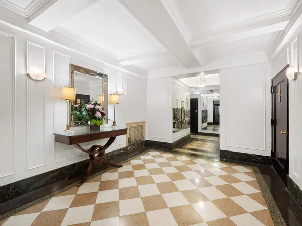 7 East 85th Street image 7 of 8