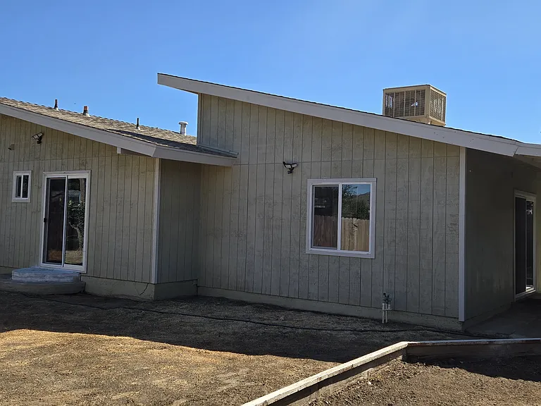 1125 S Mountain St — Photo 21