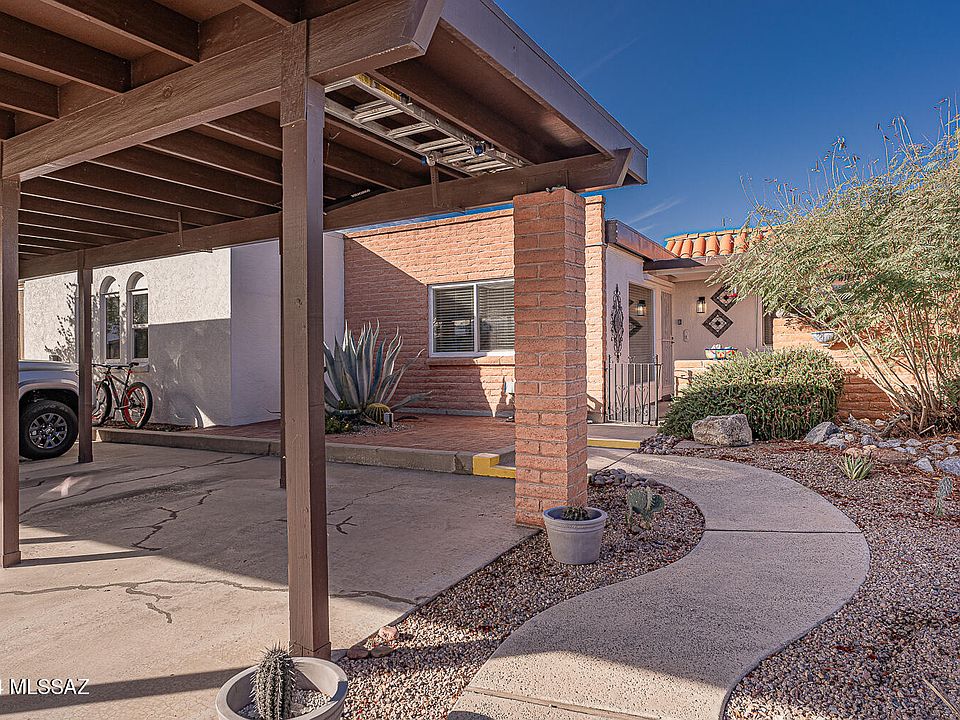 1st image of 273 N Calle Del Santo