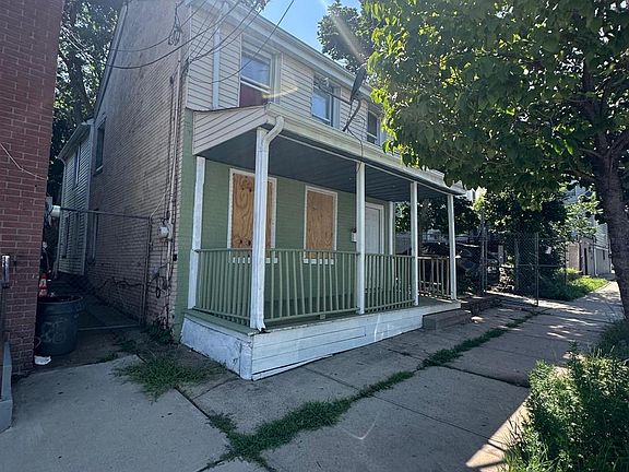 2nd image of 190 Redmond St
