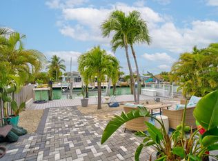 181 10th St, Key Colony Beach, FL 33051