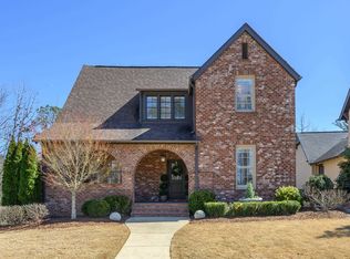 1584 James Hill Dr, Birmingham, AL 35226