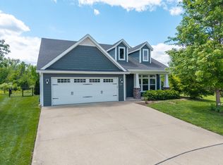 2414 Nottoway Dr, Columbia, MO 65203