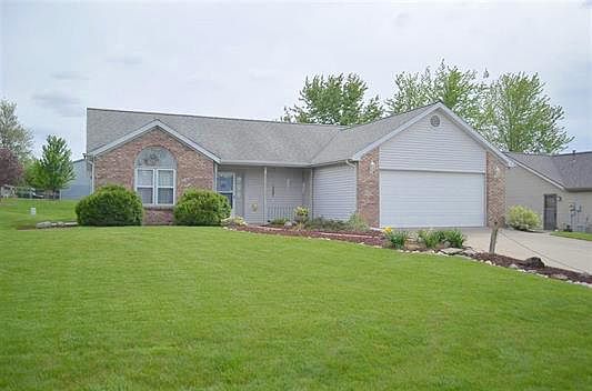 1st image of 420 Greenbriar Dr