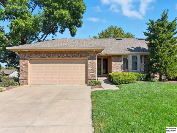 13228 Willis Cir, Omaha, NE 68164