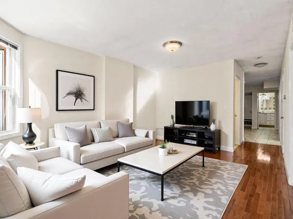 93-95 Kilsyth, 93-95 Kilsyth Rd #952, Brighton, MA 02135
